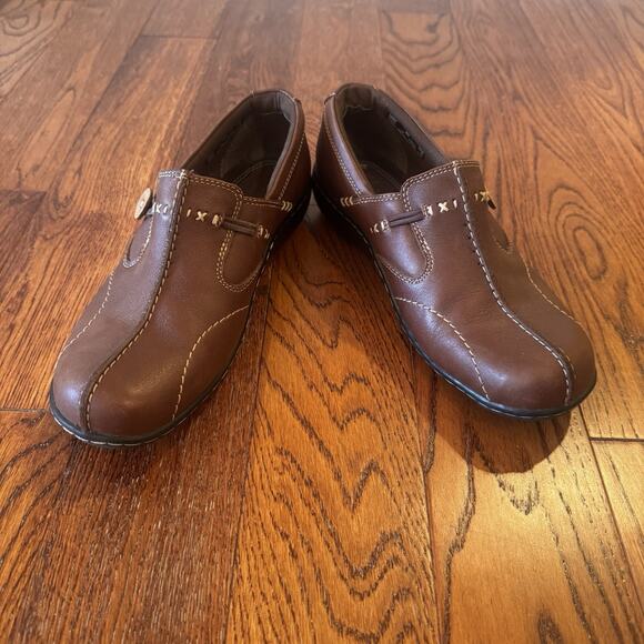 Clarks Bendables Loafers Womens Shoes Size 8 Brown Leather Comfort Stretch 35063 - Picture 2 of 16